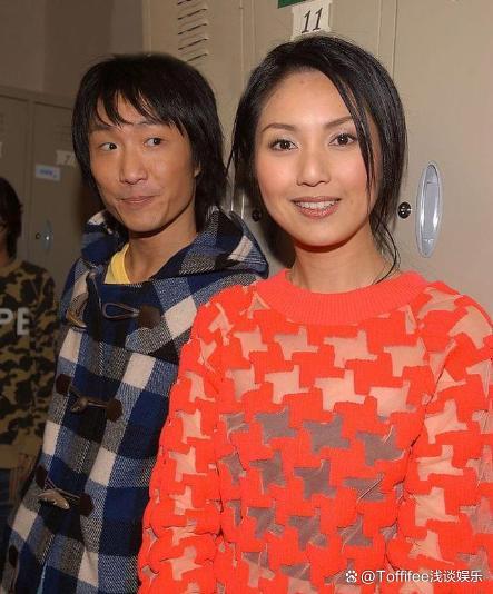 杨千嬅彩排因站错位道歉三次 网友:她叫艺术家不叫明星