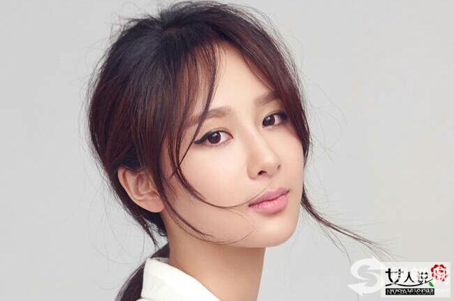 杨紫深夜与人冲突 杨紫当场暴走跳墙真相曝光竟是这样