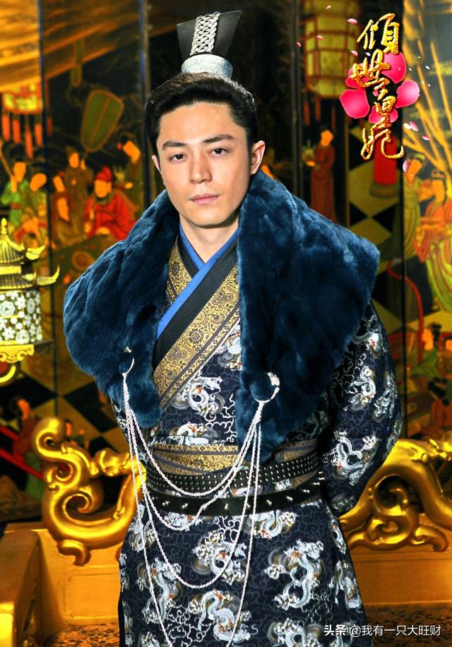 倾世皇妃马湘云摔下台阶失忆（倾世皇妃不爱你的人便感动不了）(3)