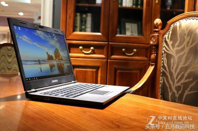 清华同方笔记本哪个系列好（不吹不黑的清华同方笔记本深入评测）(11)