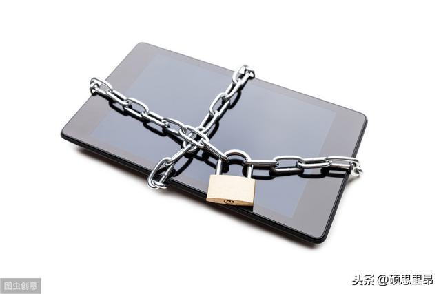 如何用电脑给u盘文件加密(分享几个超简单的方法对文档)(1)