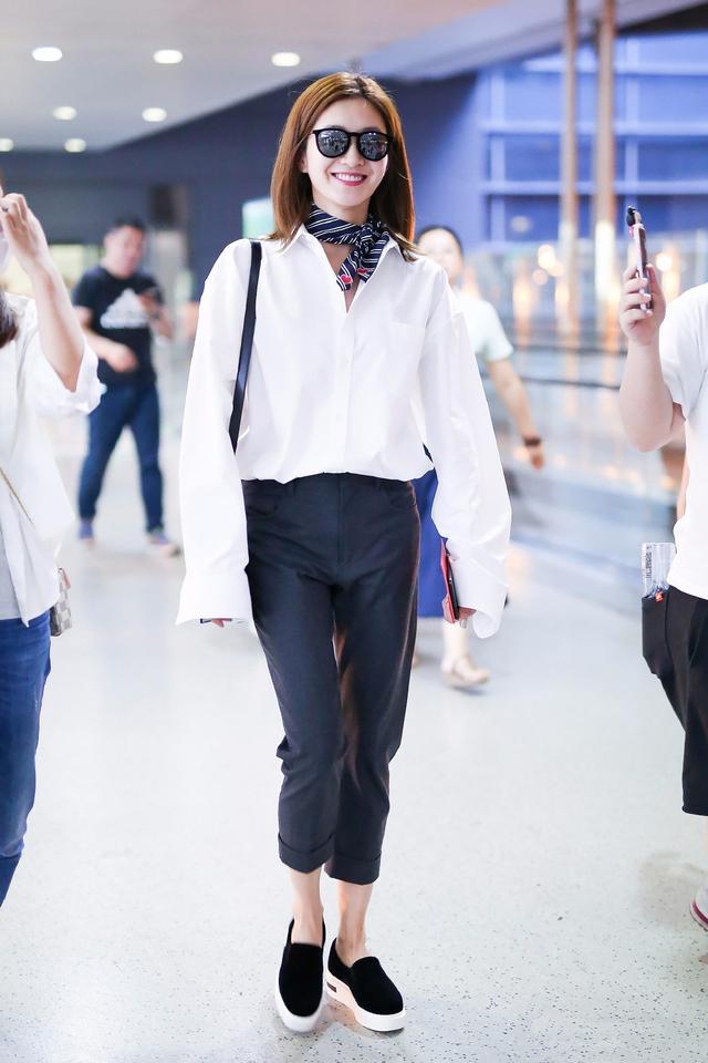 秋冬丝巾系法大全保暖减龄显气质（别小看一条丝巾）(7)