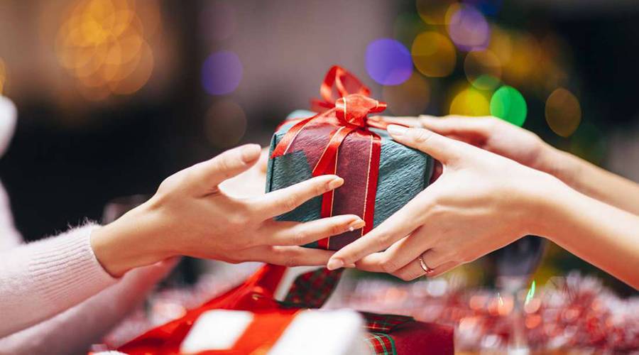 送礼物一般送什么礼物比较有意义(超全面送礼清单)