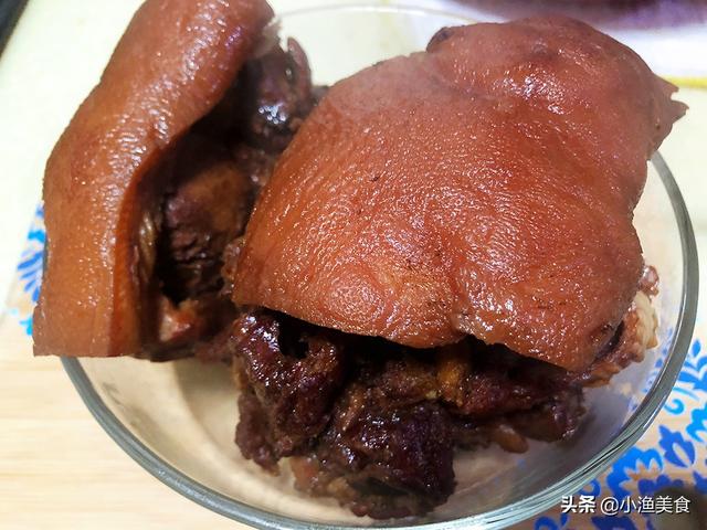 猪头肉怎么做好吃不腻人(猪头肉家常做法)(3)