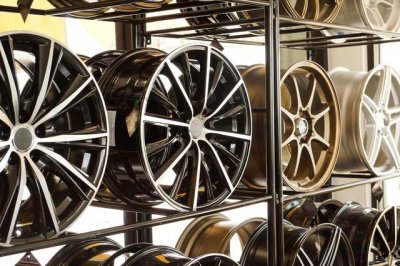 ​汽车改装配件大全国内（4种值得入手的汽车改装配件）