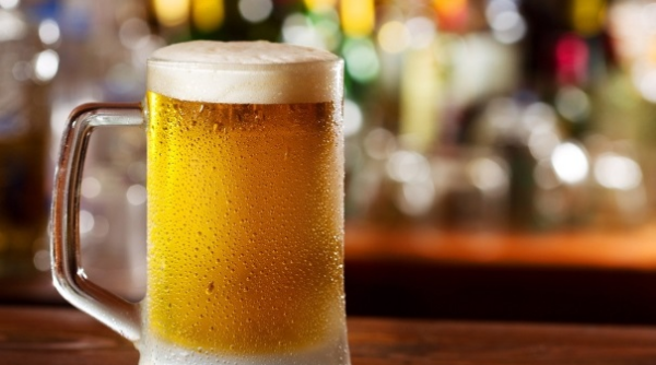 过期啤酒的用途,过期啤酒的11个妙用图2