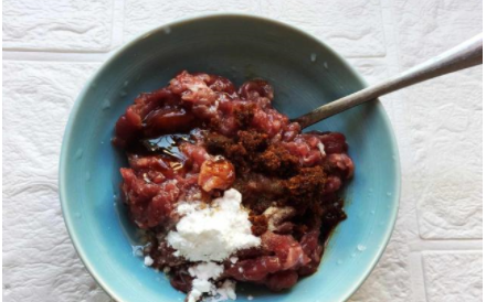 牛肉怎么炒好吃,怎样炒牛肉鲜嫩好吃图19