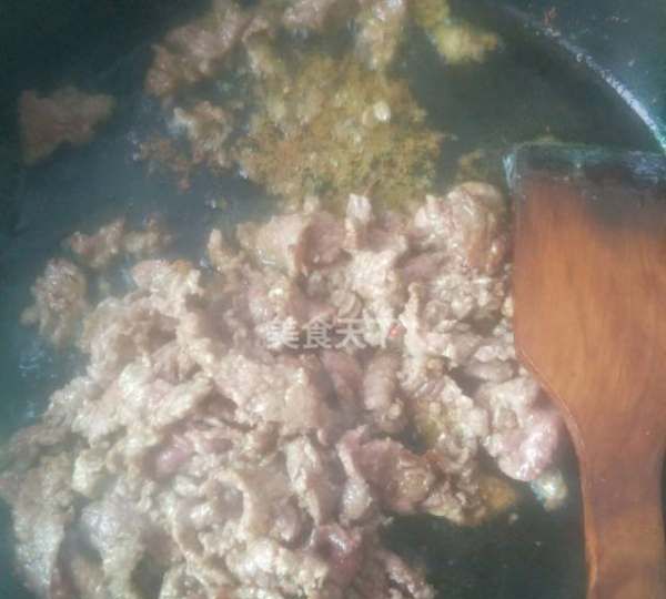 牛肉怎么炒好吃,怎样炒牛肉鲜嫩好吃图13