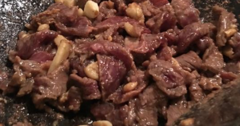 牛肉怎么炒好吃,怎样炒牛肉鲜嫩好吃图21