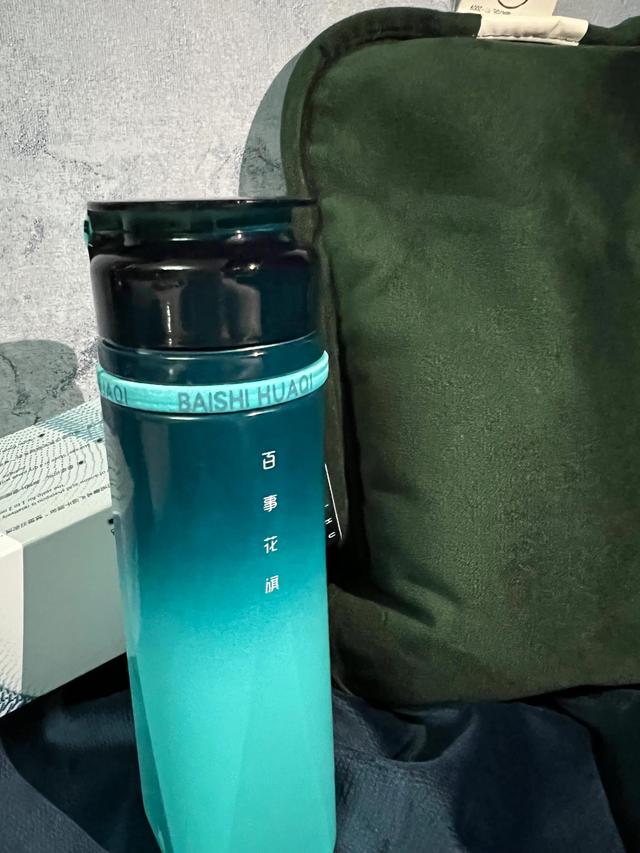 安利一款小众品牌洗发水(含奢华级配方的洗发水)(2)