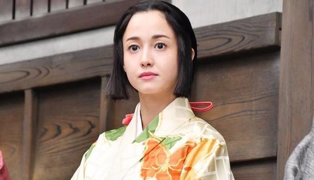 泽尻英龙华成长史(泽尻英龙华涉毒背后)(1)