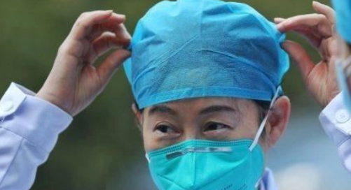 抗疫英雄事迹简短00字,抗疫期间的英雄事迹有哪些 ?图6