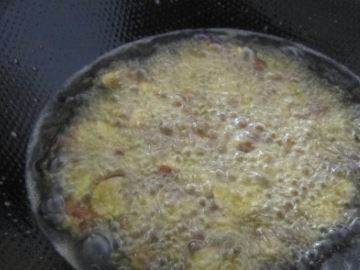 油炸青蚕豆瓣怎样才酥,炸蚕豆瓣怎么做酥脆图9