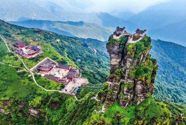 贵州最高的山是什么山?