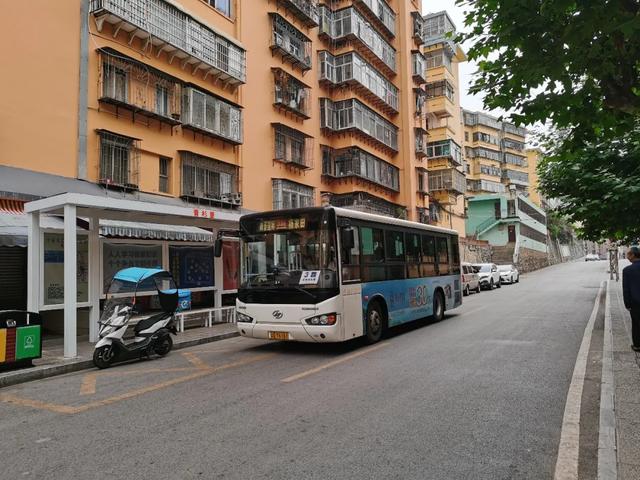 怎样用手机扫码乘坐公交车(扫码坐公交1秒搞定)(9)