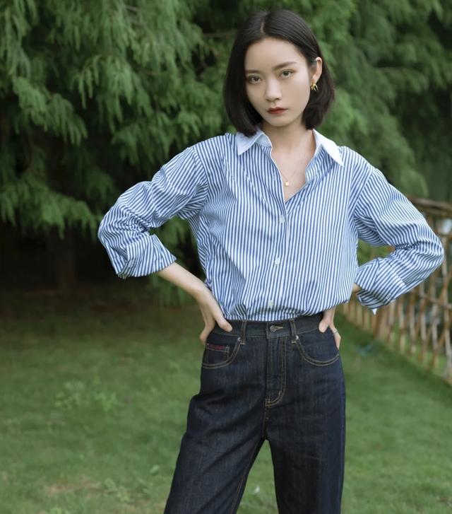 蓝色和什么色搭配起来最小清新(适合打造高级气质的蓝色系搭配)(2)