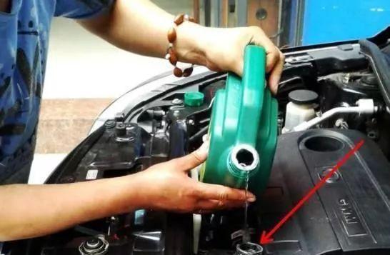 汽车防冻液一般用多久换一次(汽车防冻液究竟多久换一次)(4)