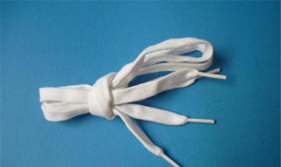 ​鞋戴上的折痕乌印怎样回事 防止鞋戴上涌现乌印的方式