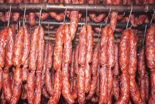 腊肠要怎么烹饪（腊肠的两种家常做法）(6)