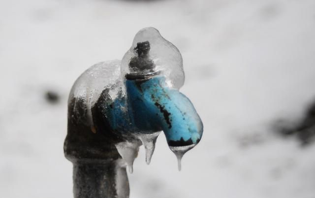 什么水管是防冻的，就是到冬天不会变得僵硬