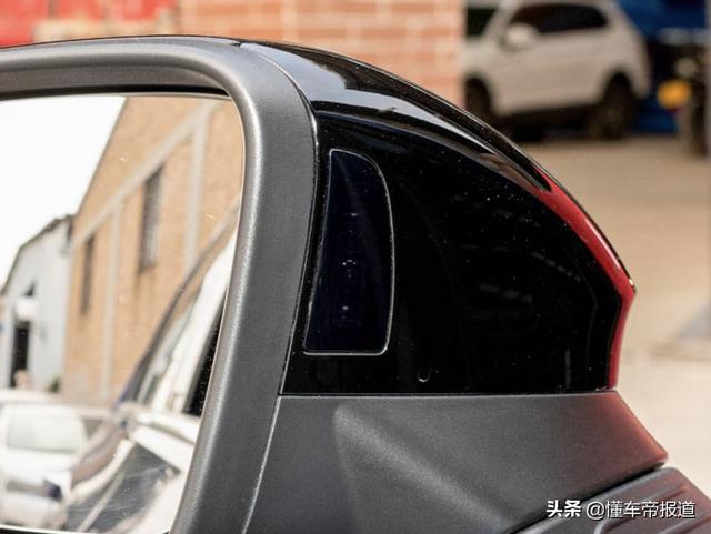 全新高尔夫r-line（新车售价16.38万元）(2)