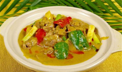 ​咖喱用猪肉仍旧鸡肉 鸡肉猪肉都不妨加（没有相克）