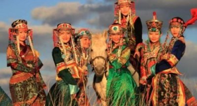 ​景颇族服装图片,中国56个民族服饰图片及介绍 服装