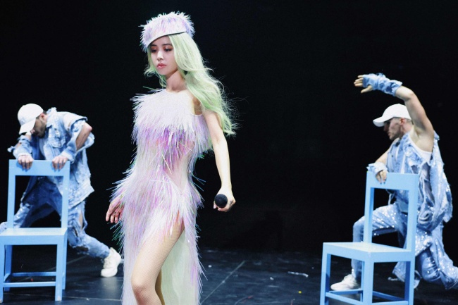 蔡依林吃爱心水饺 呼吁更多人关注