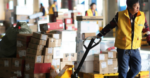 疫情期间快递包裹会携带病毒吗