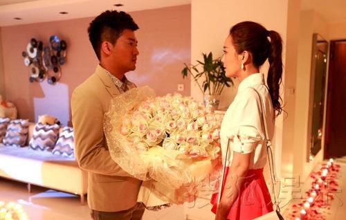 美女老板看上穷小伙是什么电视剧