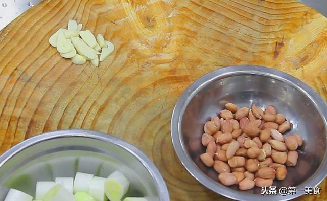 正宗传统的宫保鸡丁的做法(这才是宫保鸡丁正确的做法)(5)