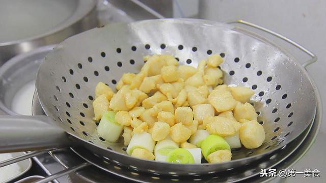 正宗传统的宫保鸡丁的做法(这才是宫保鸡丁正确的做法)(8)