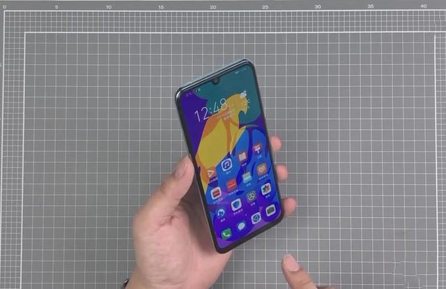 荣耀play4t pro简单操作使用(重度使用了一周的荣耀play4T)(2)