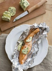 锡纸有正反面,烤面包锡纸正反面的使用方法