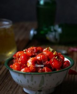 蒜香龙虾尾怎么做才好吃,虾尾怎样做好吃视频