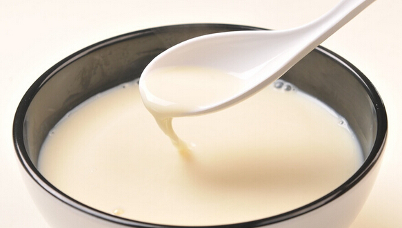 黄豆要泡多久才能做豆浆,磨豆浆黄豆需要浸泡吗图1