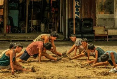 ​王宝强新片大赚 22 亿！疑似宋喆又过来「宣战」？15 个字极其嚣张