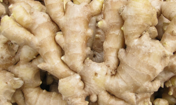 生姜皮发绿了还可以吃,生姜表面变绿了还能吃吗图2