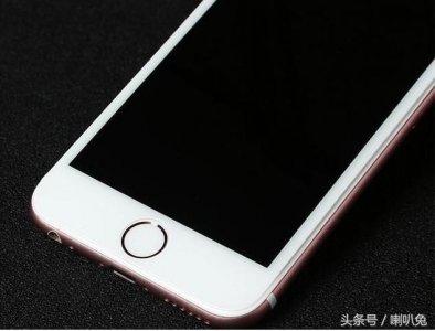 手机贴膜的步骤图解(教你三步免费贴膜法)