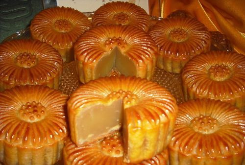 中秋节吃什么传统食物英语