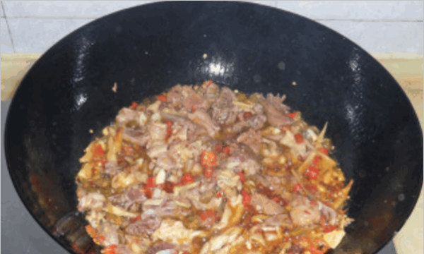 泡椒鸡杂怎么炒,四川泡椒鸡杂的做法图12