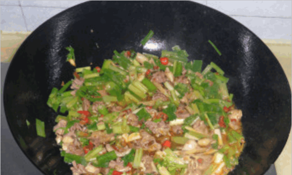 泡椒鸡杂怎么炒,四川泡椒鸡杂的做法图15