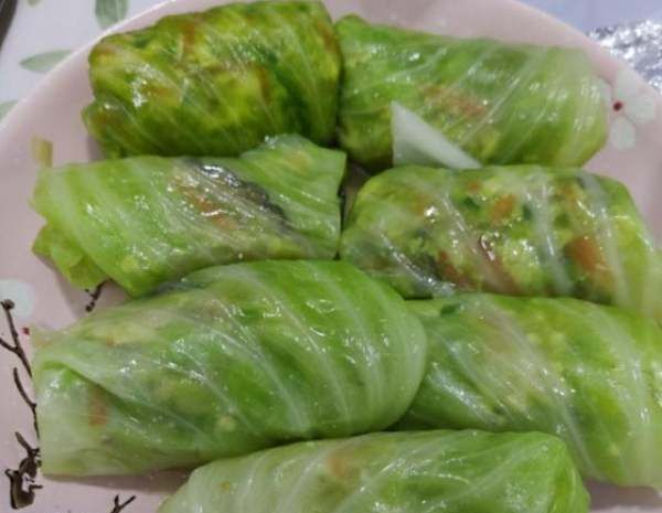 卷心菜怎么做好吃,包菜和圆白菜是同一个东西吗图4