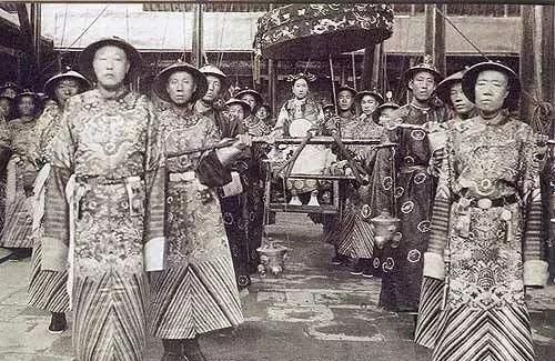 宫保鸡丁的由来,济南菜宫保鸡丁的来历是什么?图3