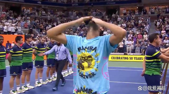 曼巴精神激励着他！ 德约夺第24冠穿24号纪念科比