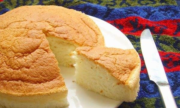 戚风蛋糕膨胀太高开裂原因,怎么烤戚风蛋糕不开裂图1