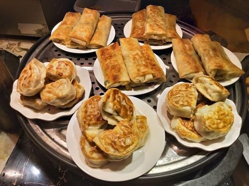 夫子庙小吃一条街有哪些吃的?夫子庙小吃攻略-第1张图片-