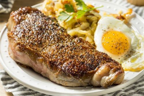 西餐的吃法是左手拿刀还是右手拿刀(西餐的吃法怎么放刀叉)-第1张图片-