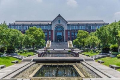 ​华东政法大学在职研究生招生网(华东政法大学考研分数线2023)