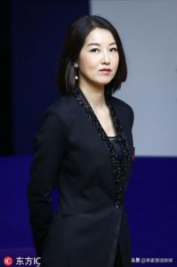 斯诺克女裁判塔布简介 斯诺克女裁判塔布 古文